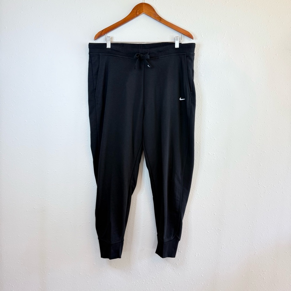 Nike Dri Fit Women’s Plus Size Black Track Pants Size 1X NWT - Picture 7 of 15